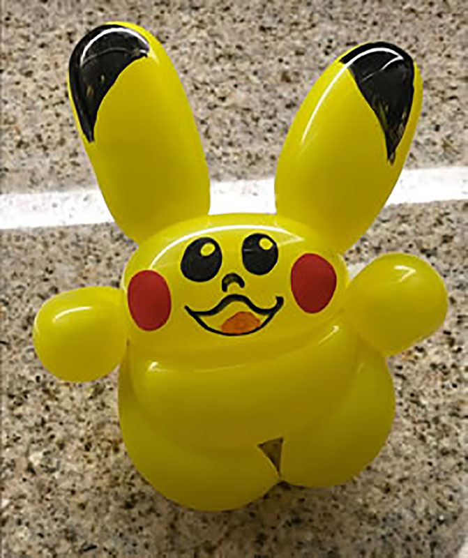 Pikachu balloon twist