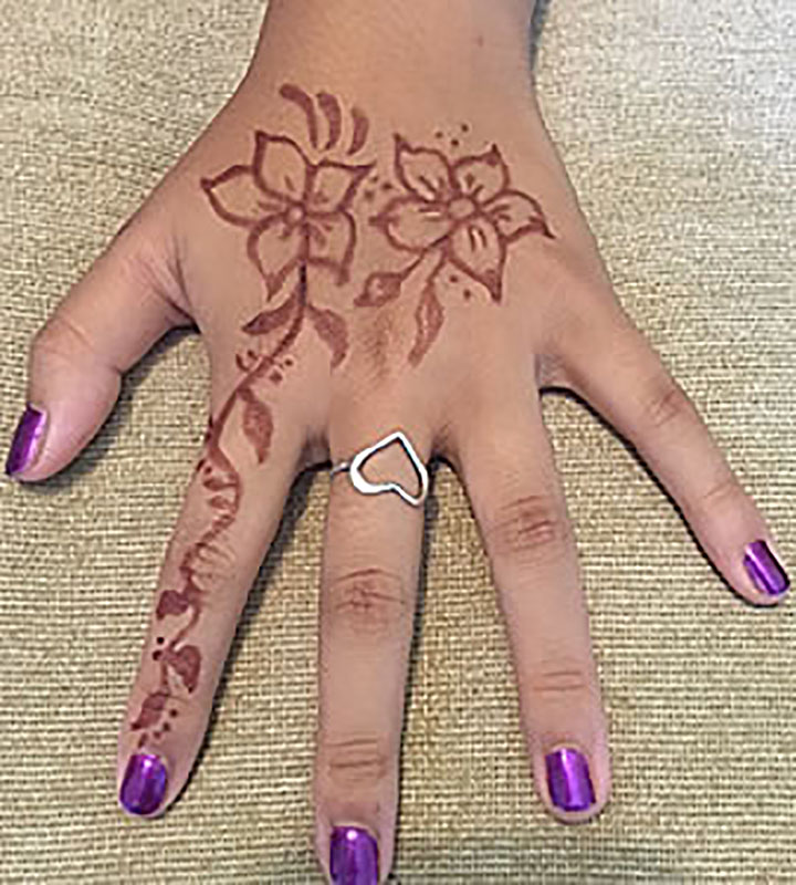 Hand henna design